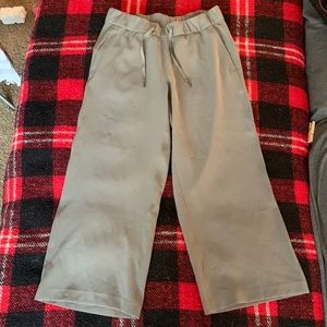 Lululemon Wide Leg Capris
